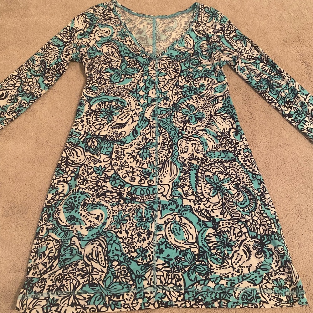 Basically New! 3/4 sleeve Lilly Pulitzer dress.